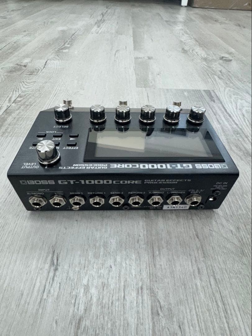 【美品】BOSS GT-1000CORE ギターエフェクター 本体