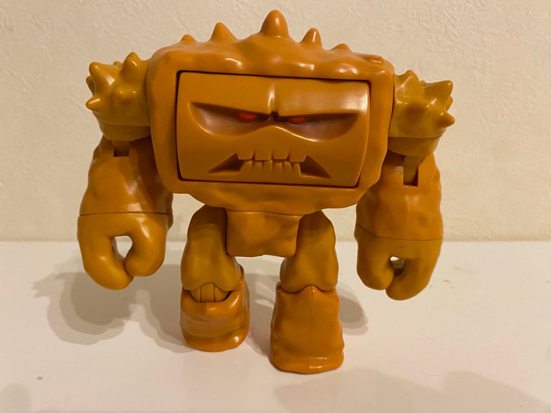 トイストーリー チャンク フィギュア