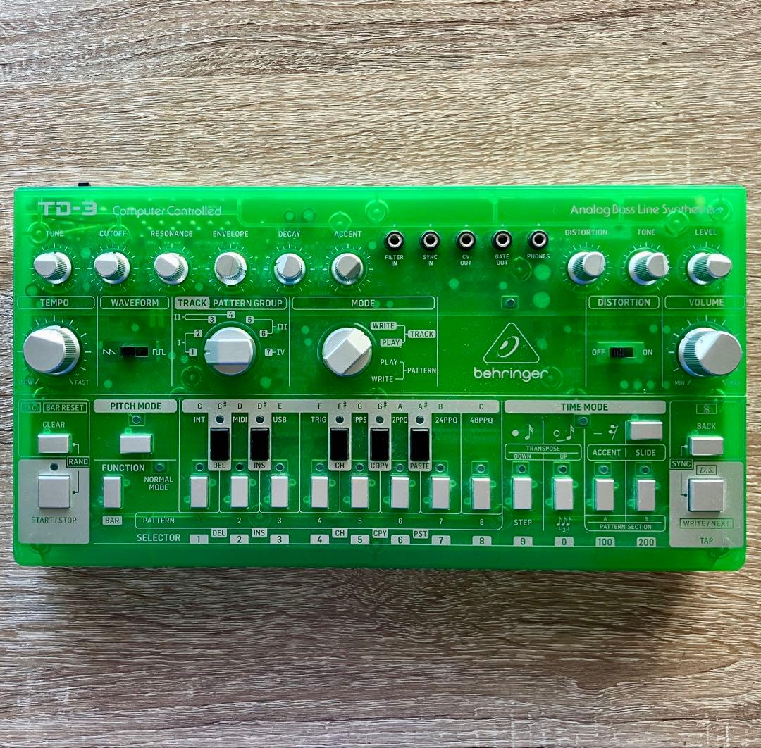 改造ジャンク】BEHRINGER TD-3 & RD-6 スケルトン2台セット