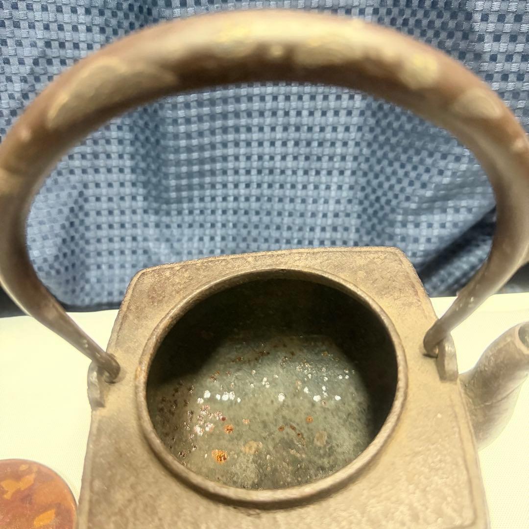 鉄瓶 正方形 明治 急須 煎茶道具 茶道具 茶器 金属工芸 時代物 古民家
