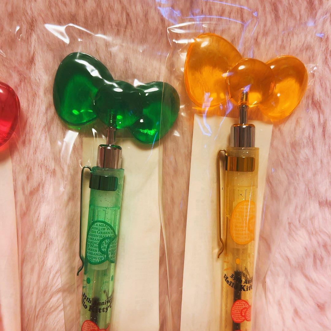 希少レア　ハローキティ　リボン　ボールペン　　2009 平成レトロ　サンリオ