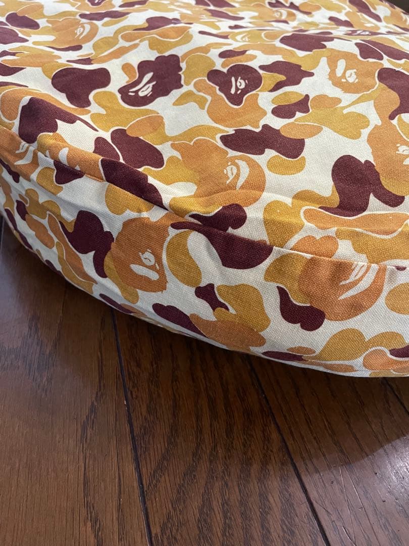 希少！A Bathing Ape カモフラージュ クッションカバー