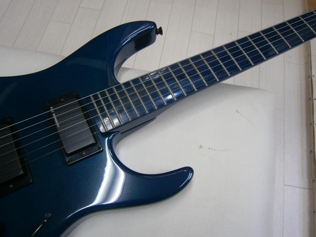 最終棚卸特価・フェルナンデス＜FR-75＞指板ボディ同色タイプ・FGI・90年代