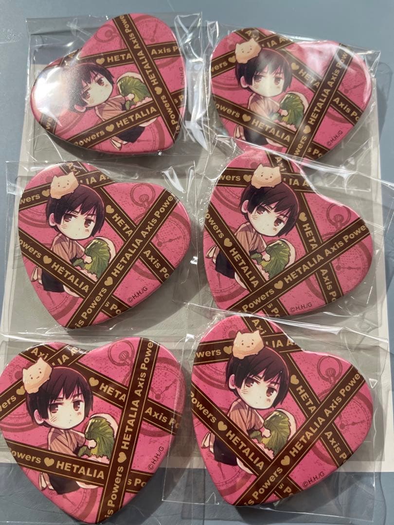 ヘタリア 日本 ハート缶バッジ