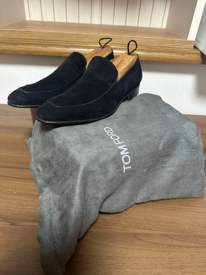 【超美品】セルジオロッシ　ブラックスエードスリッポン レザーソール　6