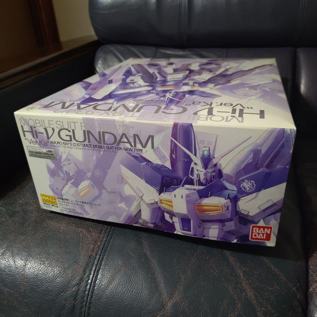 MG Hi-νガンダム Ver.Ka バンダイ赤ロゴ