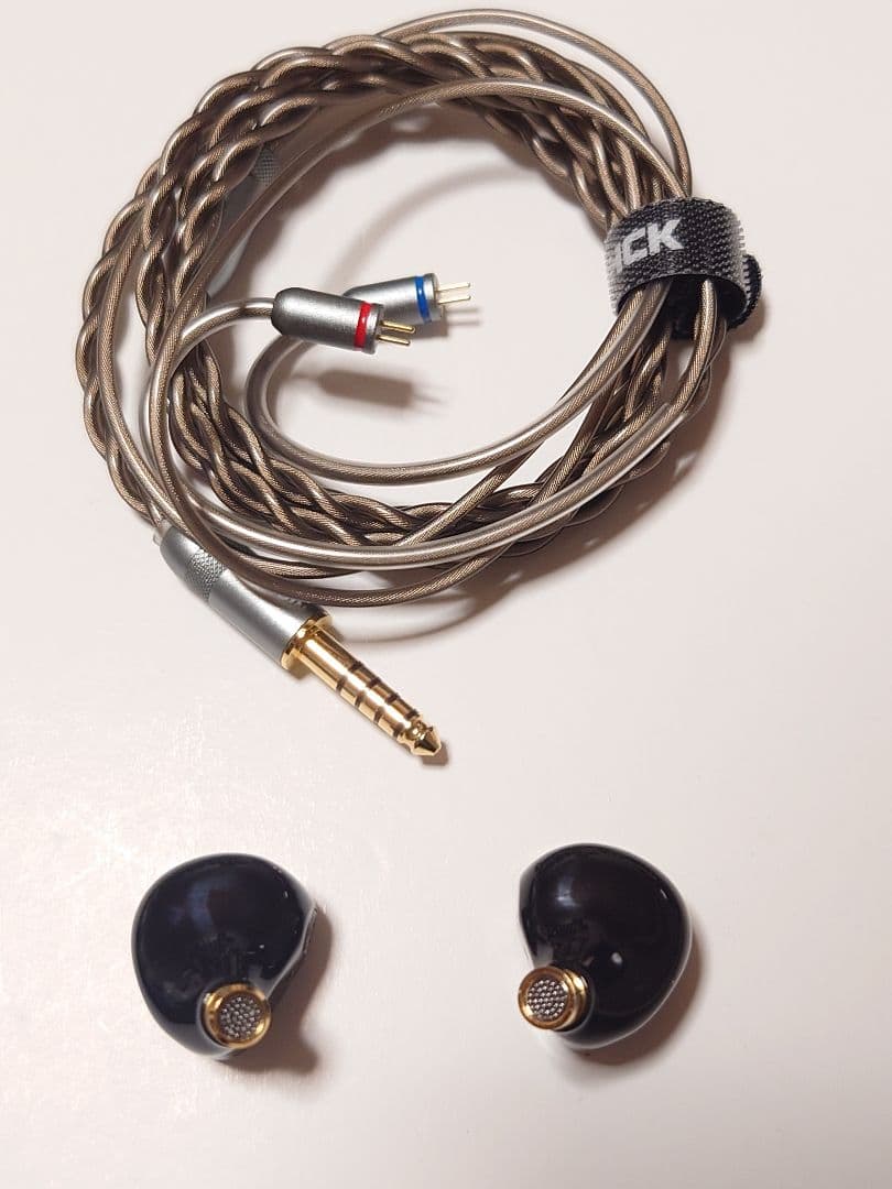 NICEHCK NX8 　2pin 4.4mm