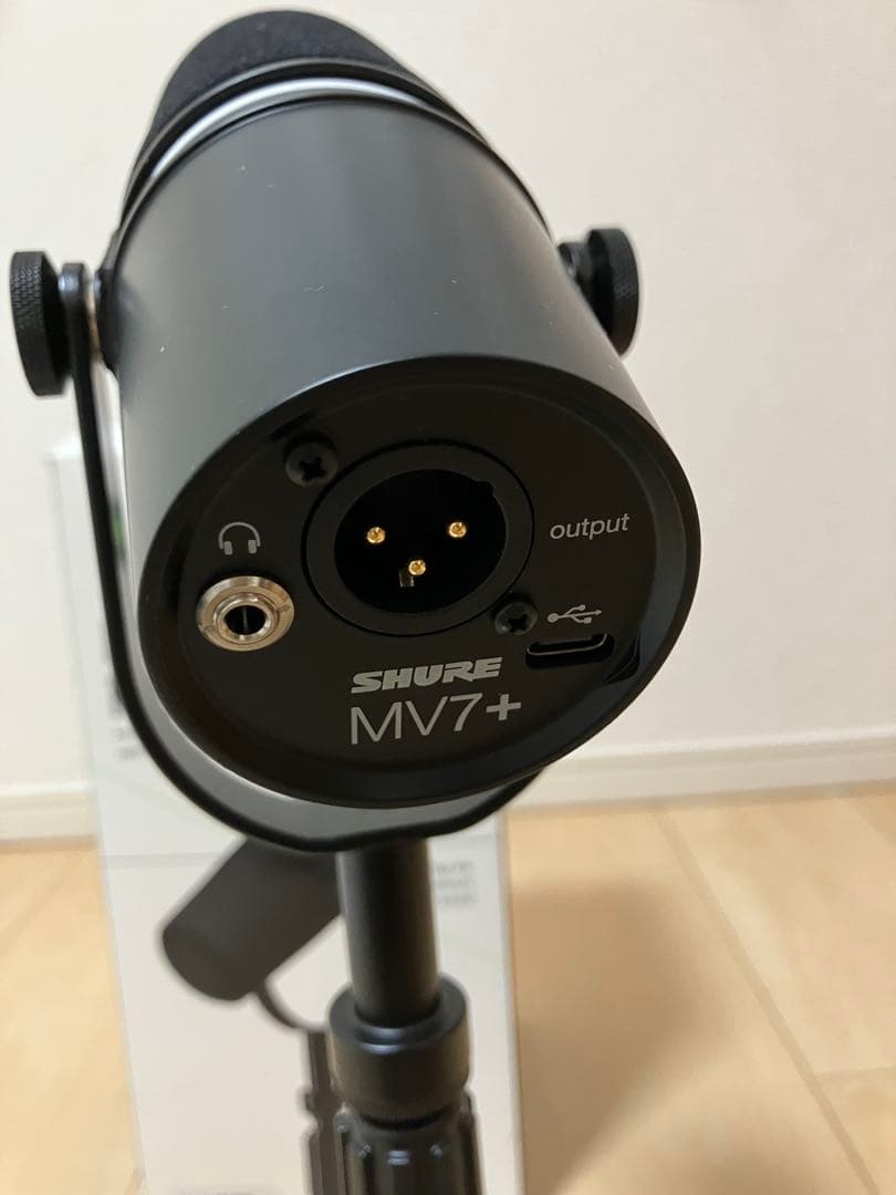 SHURE MV7+-K-BNDL-J ポッドキャストマイクロホン おまけ付