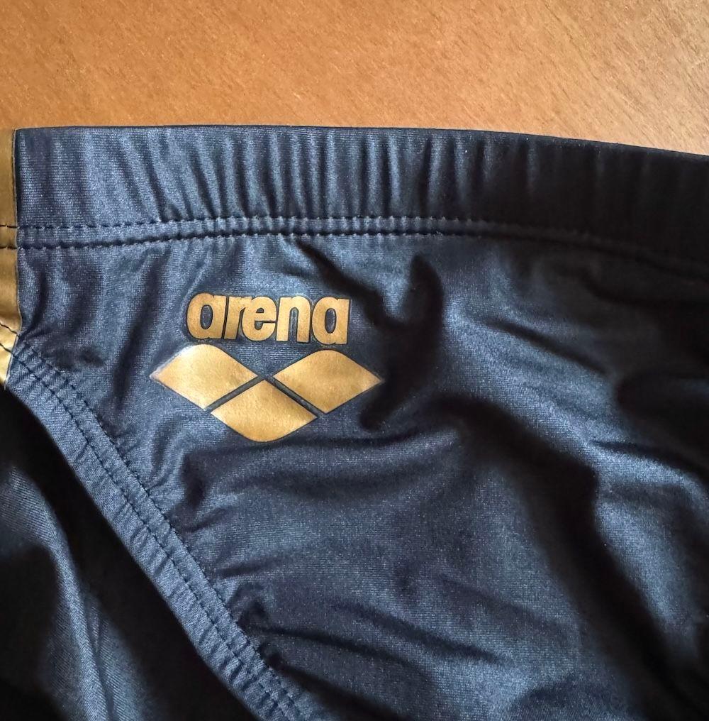 激レア】arena X-FLAT ARN-2025 翔泳伝説 競パン SS - メルカリ