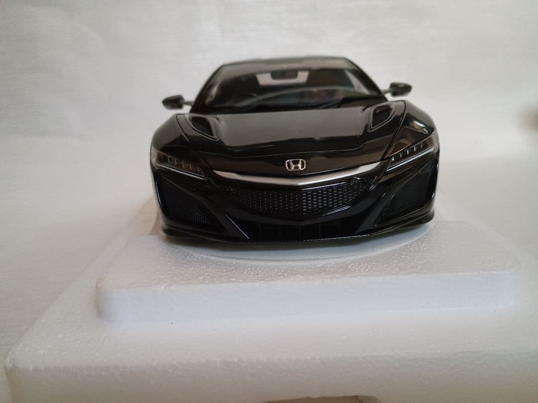 オートアート 1/18 ホンダ　NSX (ＮＣ1)
