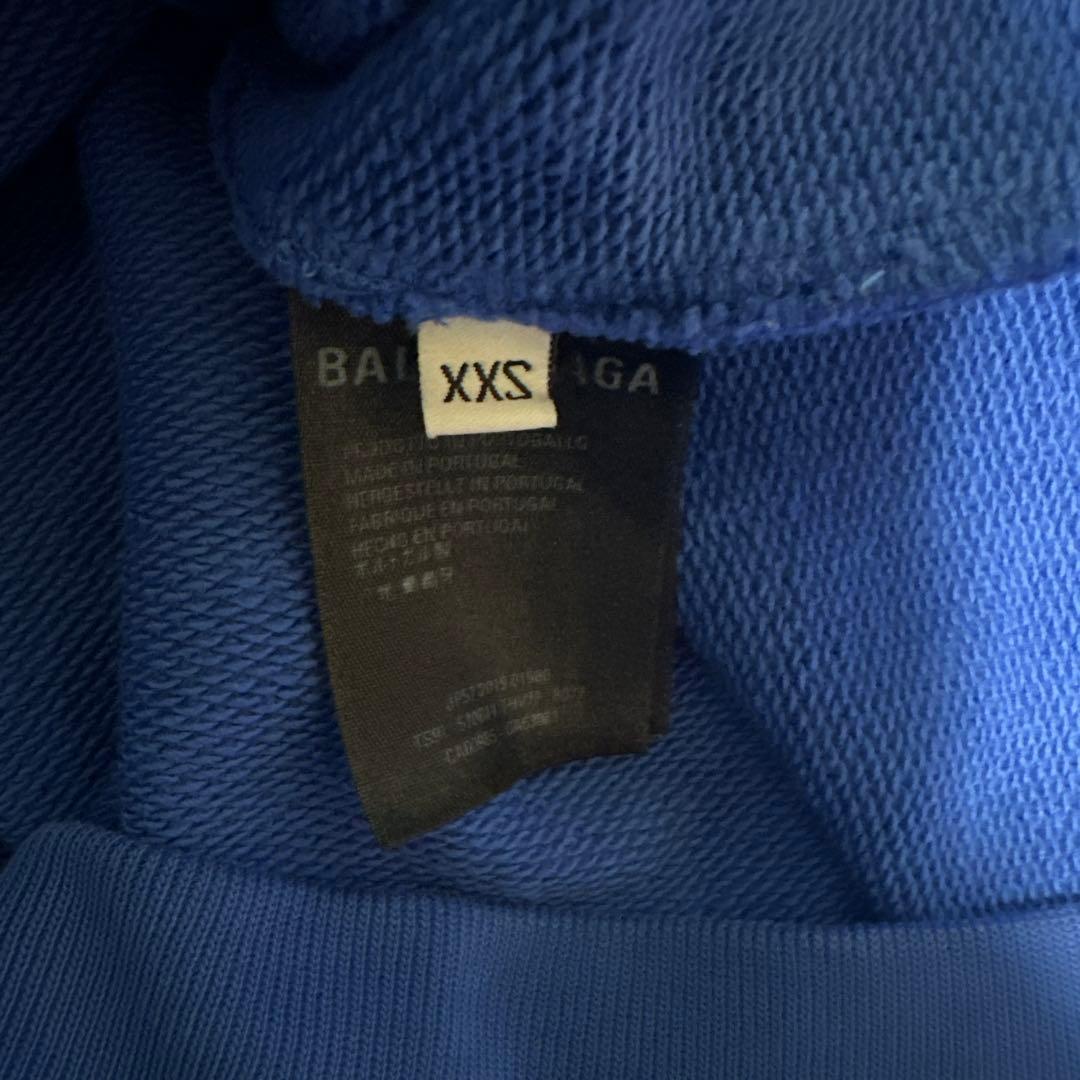 本日限定価格　バレンシアガ　パーカー