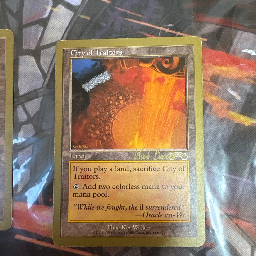 MTG裏切り者の都　金枠 4枚セット　バラ売り不可