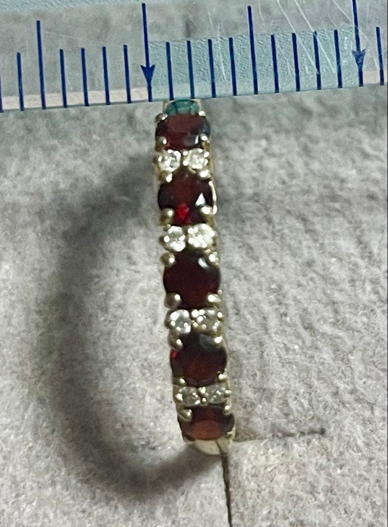 k10金ガーネット＆ダイヤモンドリング　ハーフエタニティ