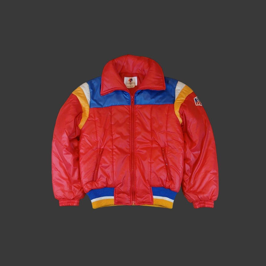 パワーストーン 天然石 大理石中のスピネル 原石 212g No.31 スピネル 青