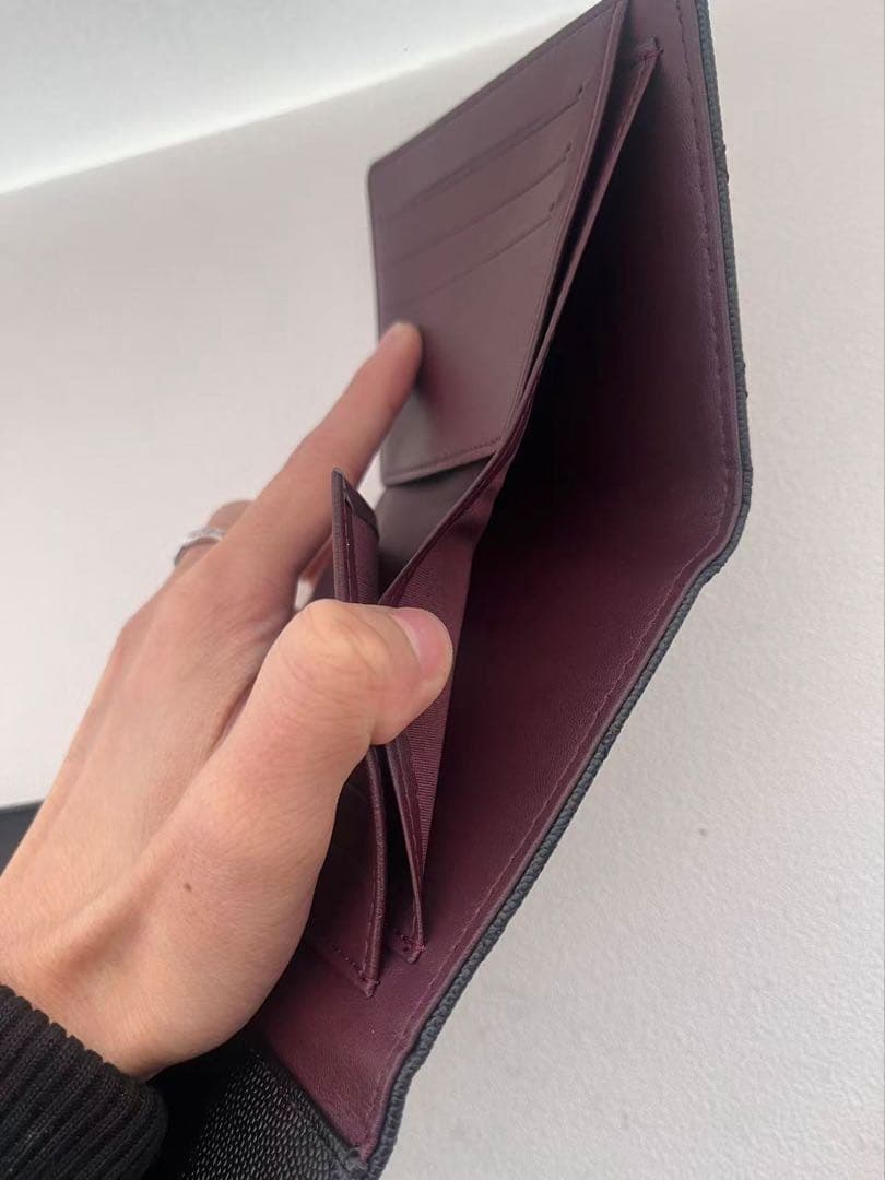 美品✨送料込み CHANEL シャネル　ブラック 三つ折り財布