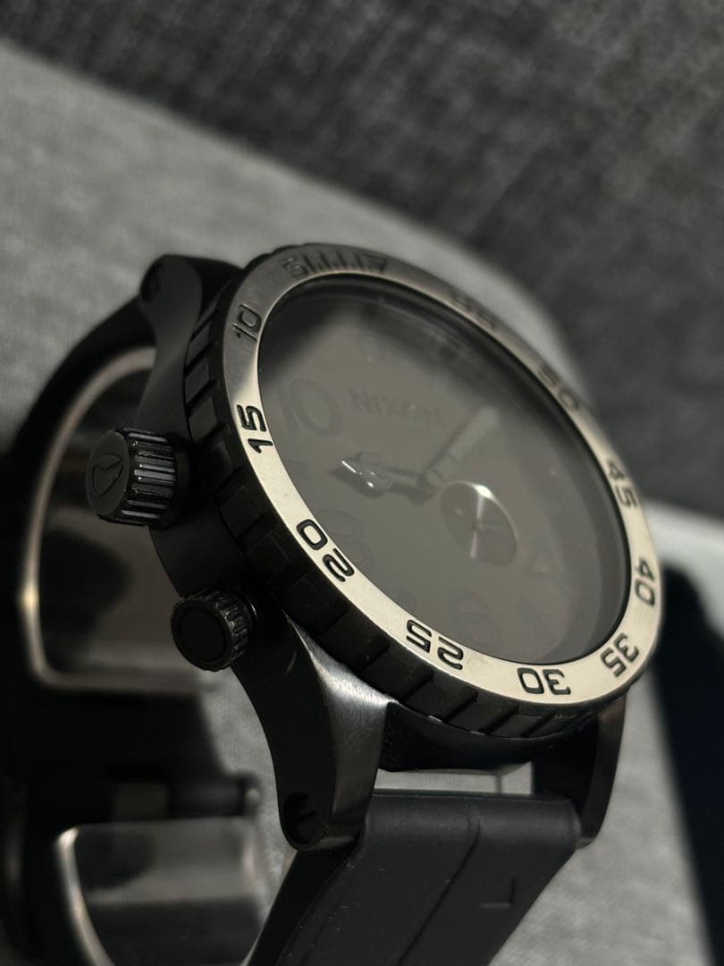 NIXON ニクソン　51-30 タイドグラフ　カスタム　BK