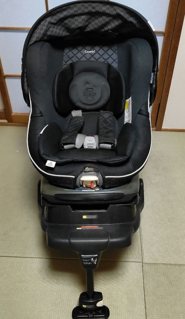 【お値下げ】コンビ ラクティアターン エッグショックCV-ETY ブラック 最終値下げ】コンビ ラクティアターン エッグショックCV-ETY ブラック