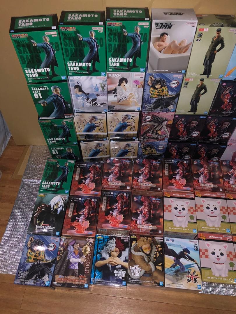 坂本デイズ　幽遊白書　ハイキュー　鬼滅の刃　BLEACH るろうに剣心　63個