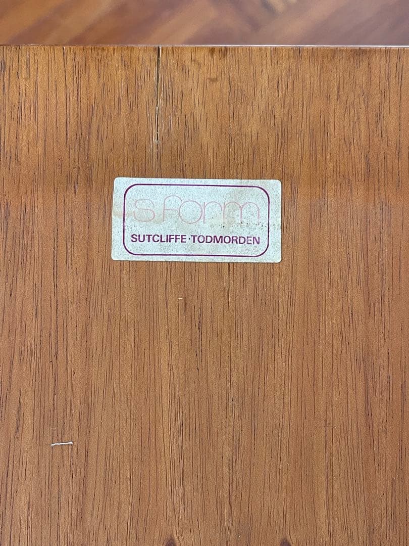 イギリス ヴィンテージ チーク ラウンド エクステンション ダイニング テーブル