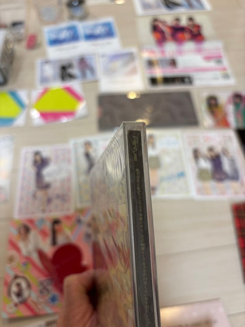 D*w様 Perfume ファンクラブ特典のCD、ペーパー類、ピンバッジ等　まと
