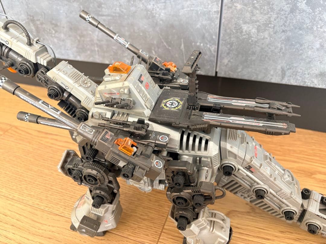 ゾイド ウルトラザウルス（ジャンク品） - メルカリ