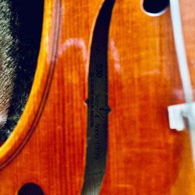 美品　Suzuki 　スズキ　バイオリン 4 no330　汚れ無し　弦変え