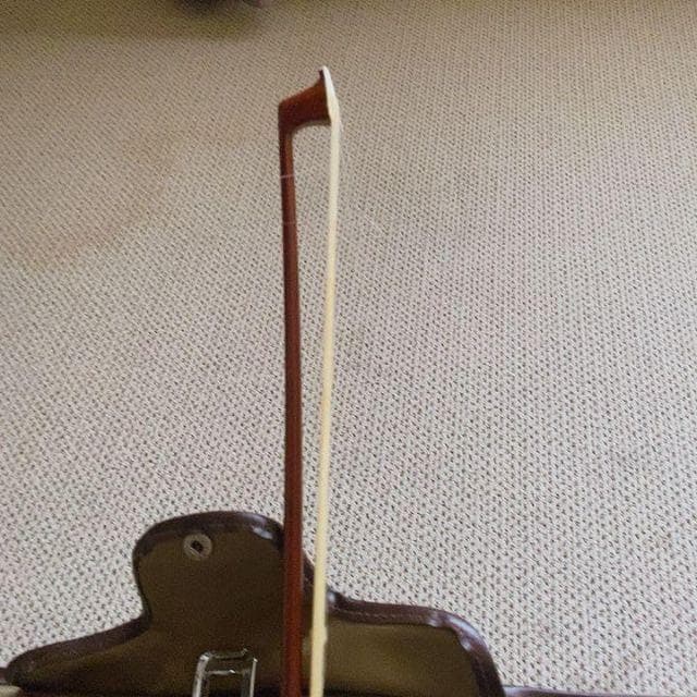 美品　Suzuki 　スズキ　バイオリン 4 no330　汚れ無し　弦変え