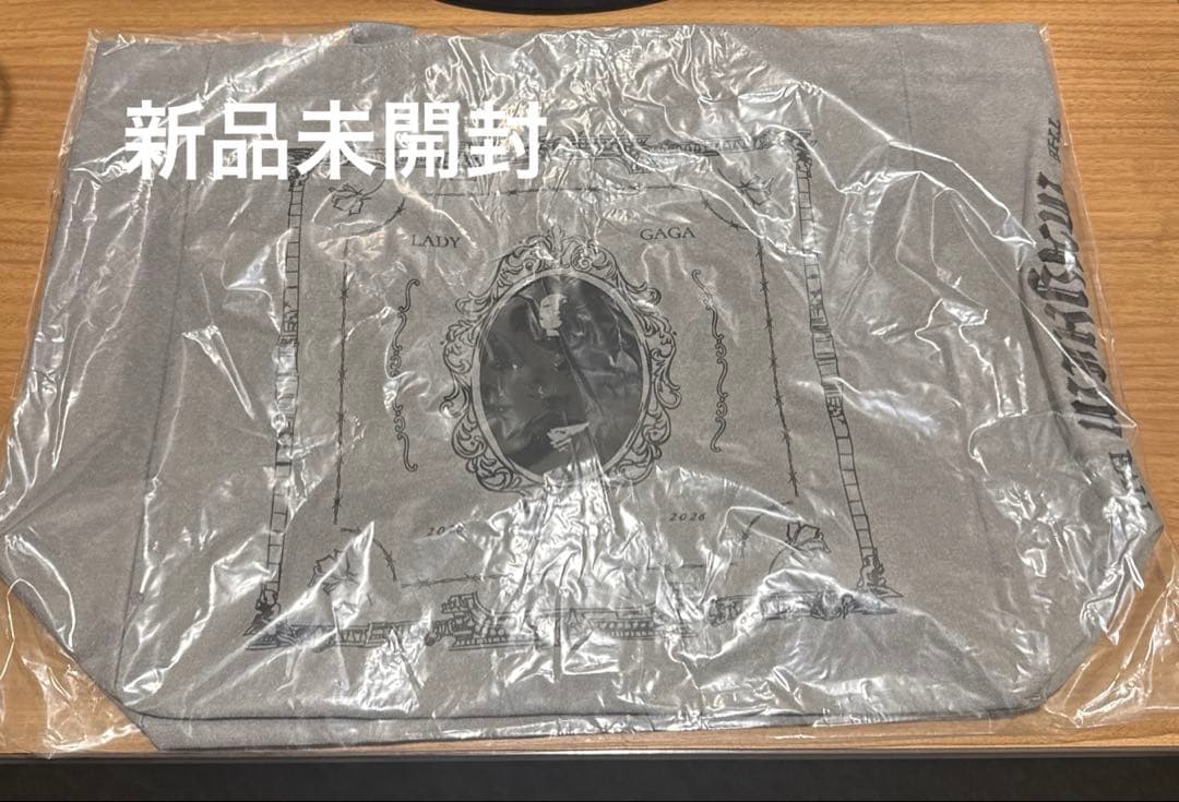 レディガガ ライブグッズ | TikTok 新品未開封 レディガガ The MAYHEM