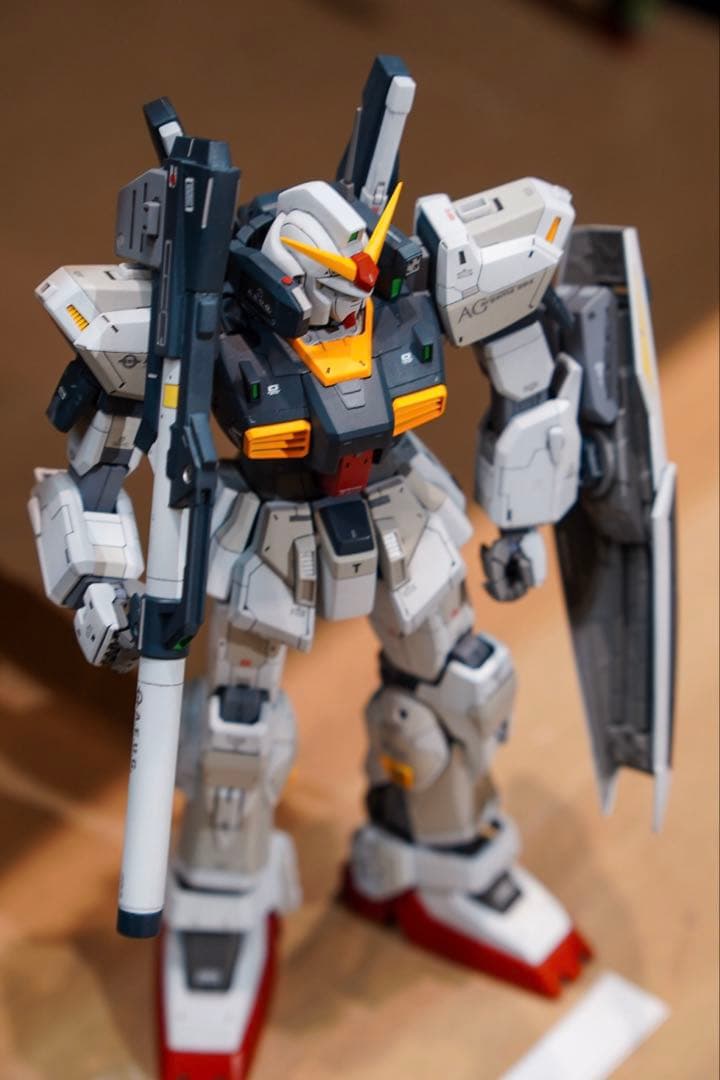 ガンプラ MG ガンダムMk-2 Ver.2.0（エゥーゴ） 全塗装 完成品