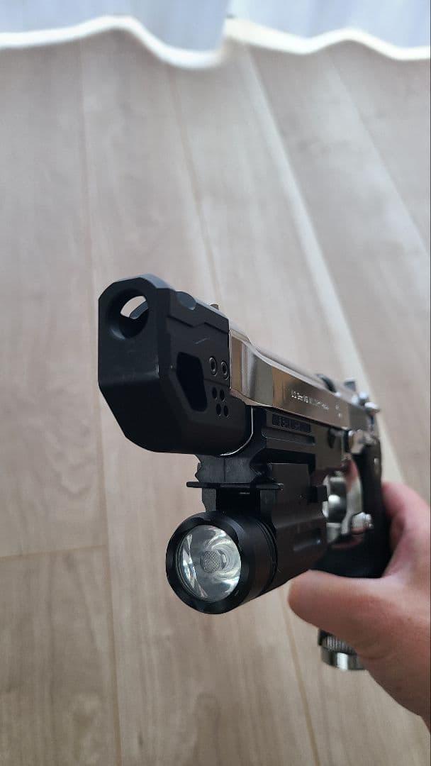 東京マルイ　M92F クロムステンレス ガスガン