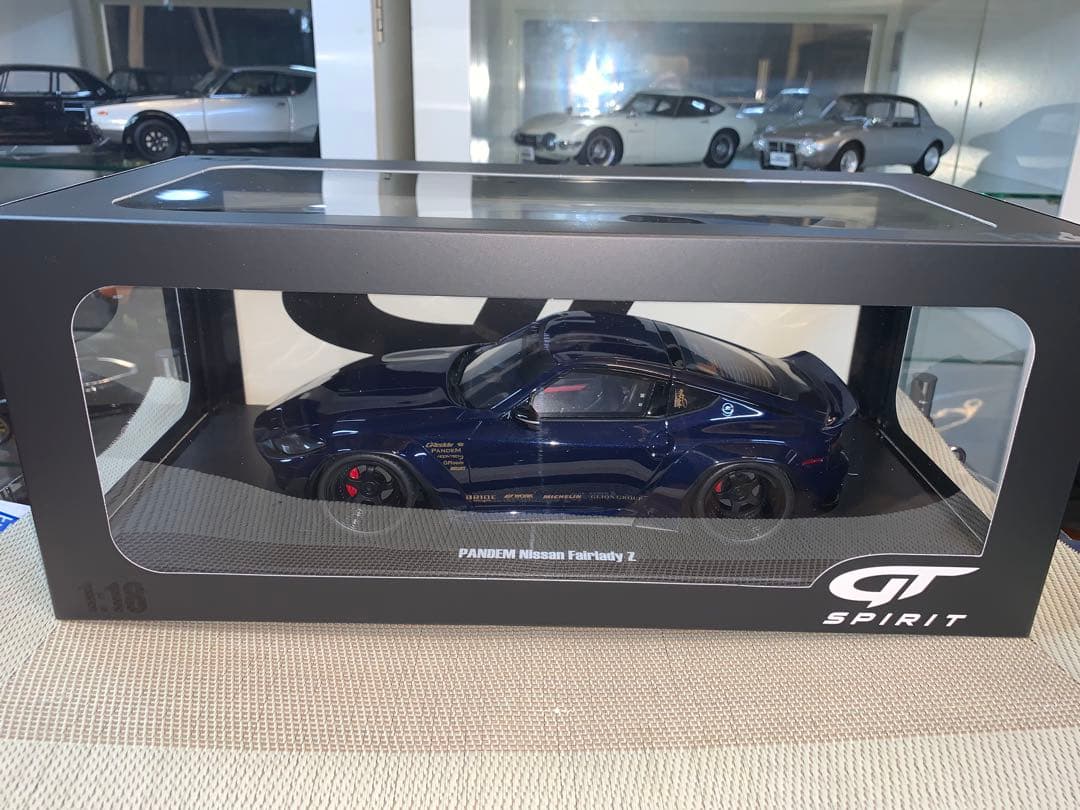 GTスピリット 1/18 パンデムフェアレディZ(ミッドナイトブルー)