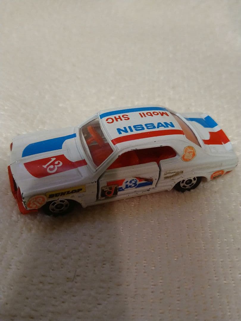 貴重！当時モノ　トミカ黒箱　ニッサン　スカイライン　レーシング1/62　ハコスカ