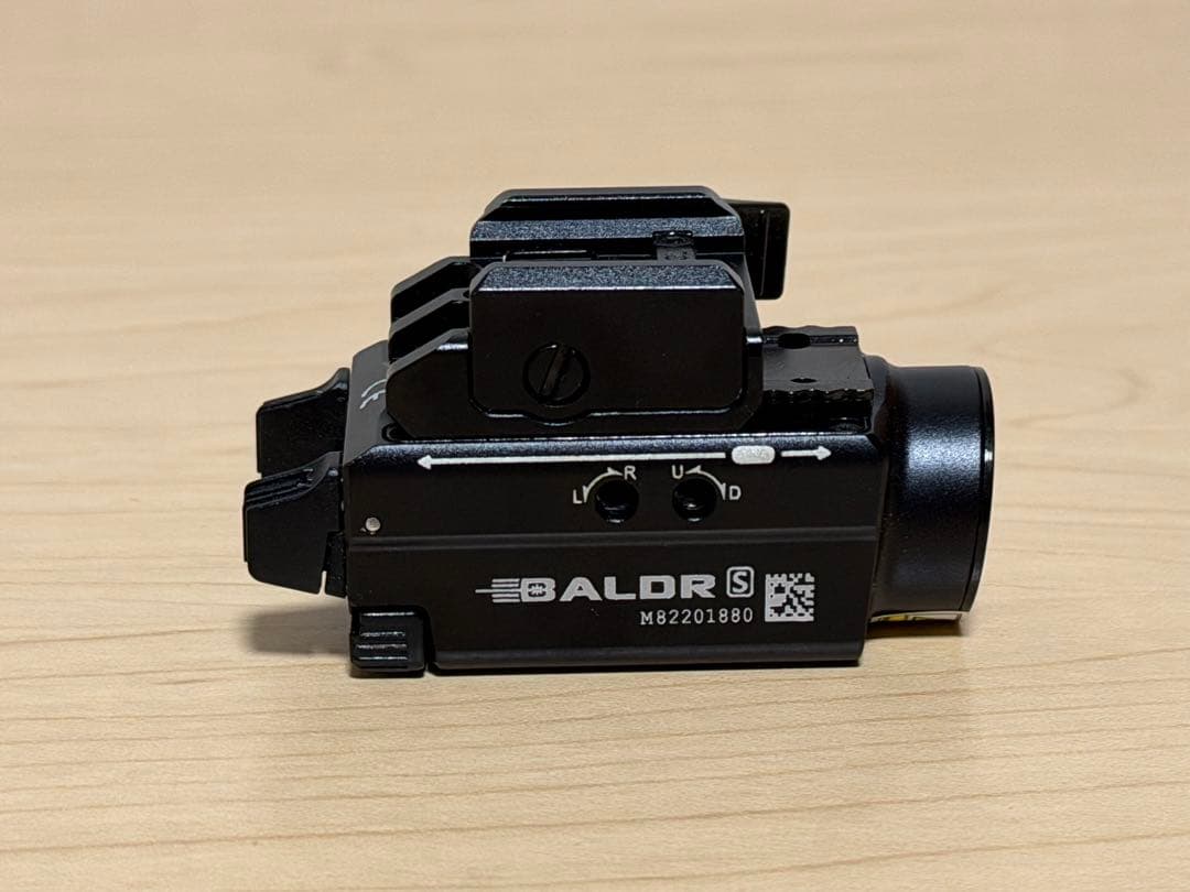 【美品】OLIGHT BALDR S 充電式 タクティカルライト