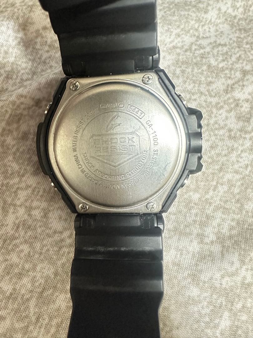 6本G-SHOCK ブラックモデルと2 本 CASIO