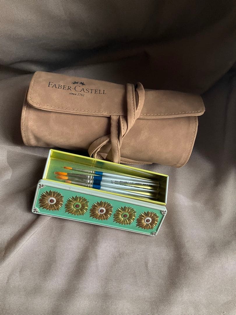 used美品Faber-Castell 水彩色鉛筆 ロールケース と色鉛筆30色 - メルカリ