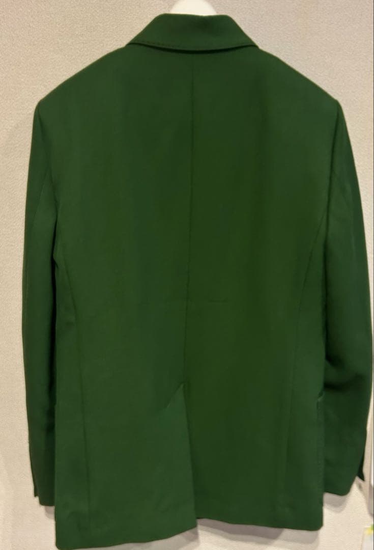 アミパリス　グリーンジャケット