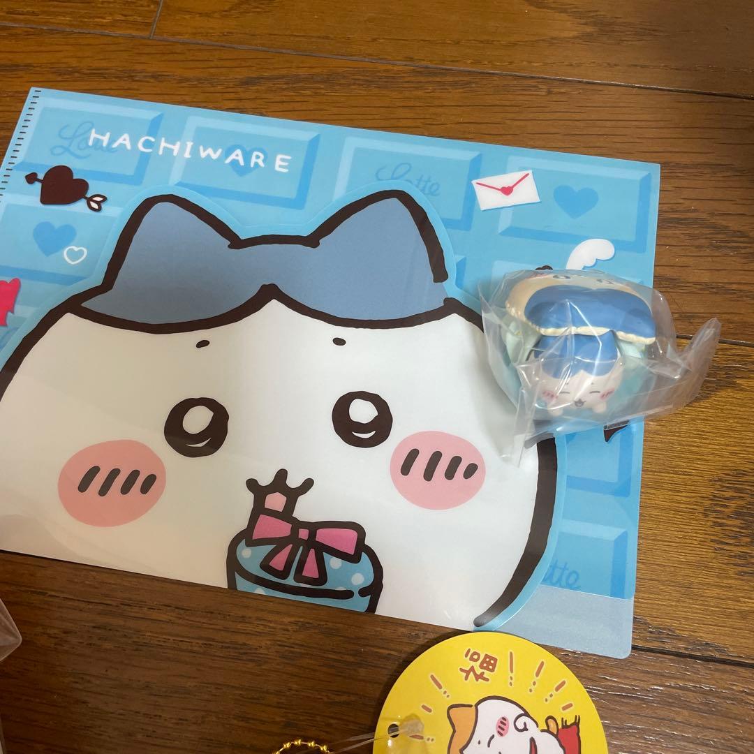 ちいかわ　招福ハチワレ　ぬいぐるみ　マスコット　2点セット！おまけ付き