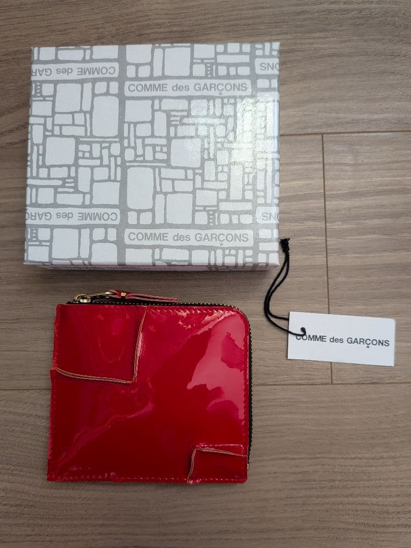 新品未使用　COMME des GARCONS　L字ファスナー財布　小銭入れ