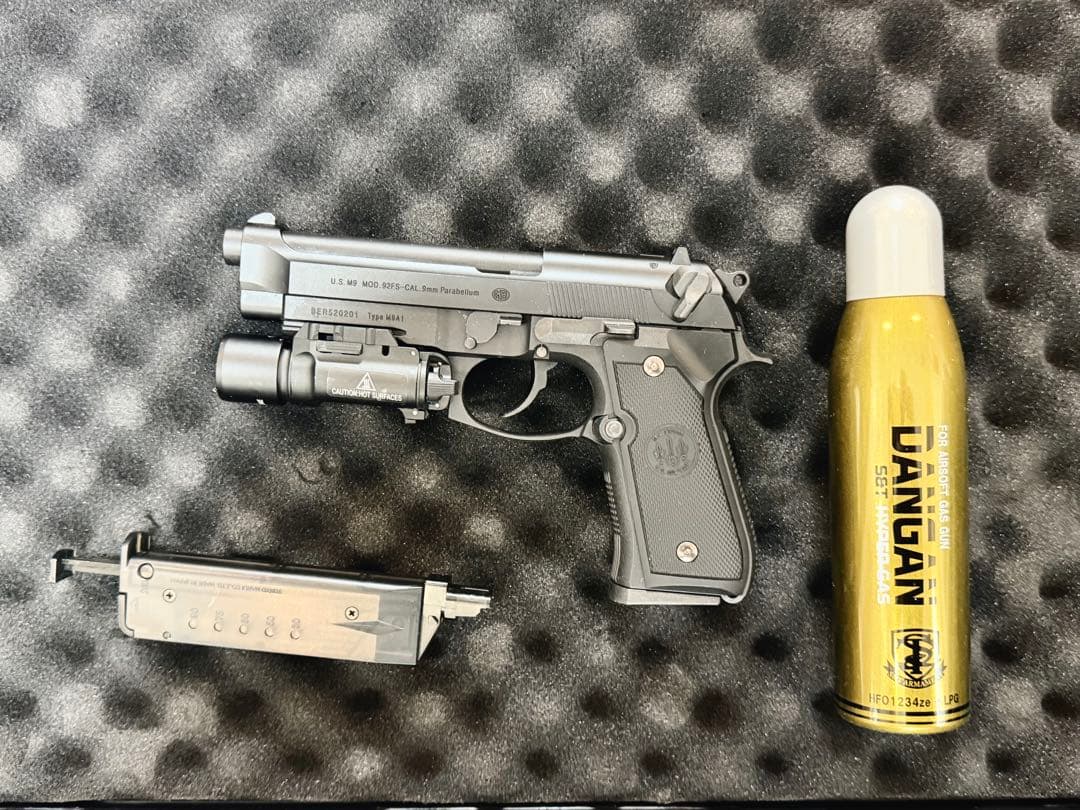 次世代電動ガン AK74U 東京マルイ バッテリー、サイレンサー、スコープ