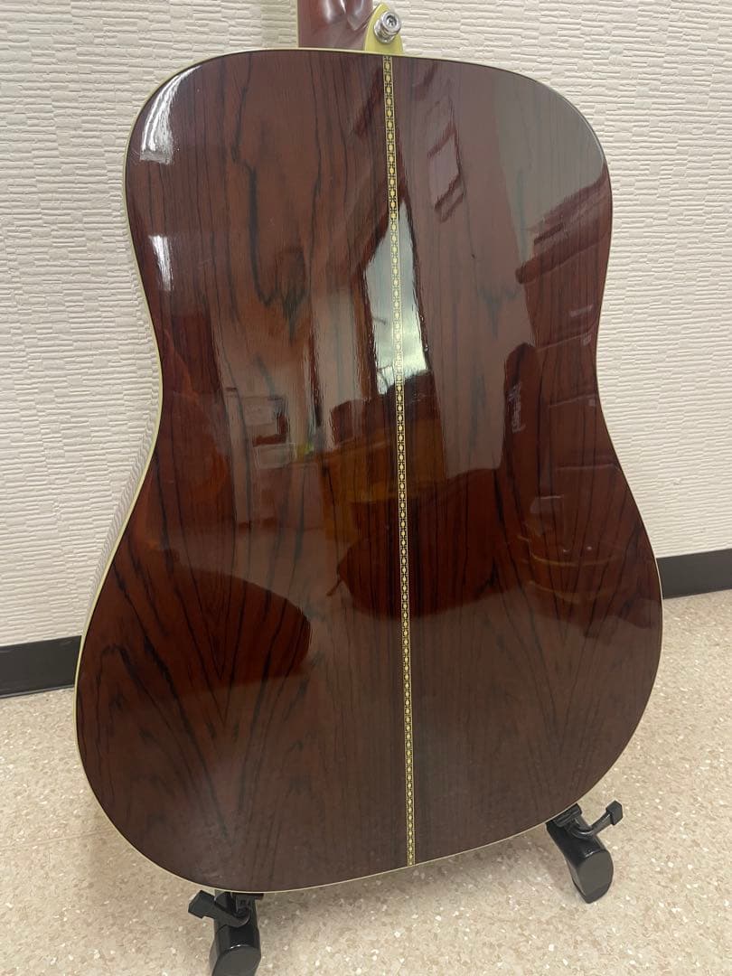 人気！】【美品】モーリス Morris MD-525 [トップ単板]