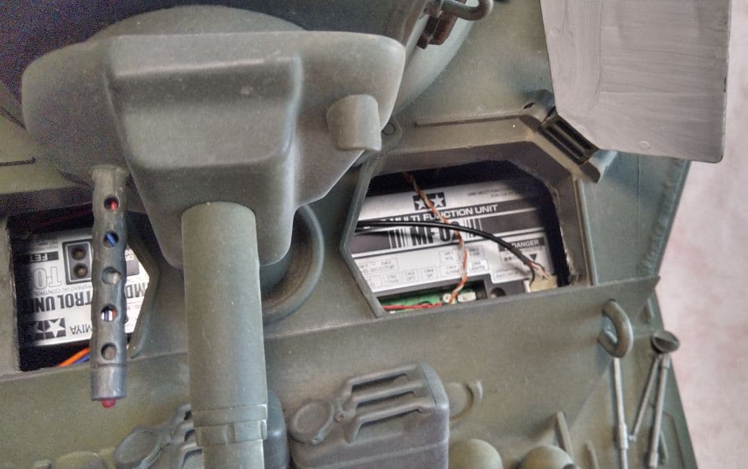 1/6ラジコン戦車　WWⅡ　M5A1　4チャンネルプロポ付