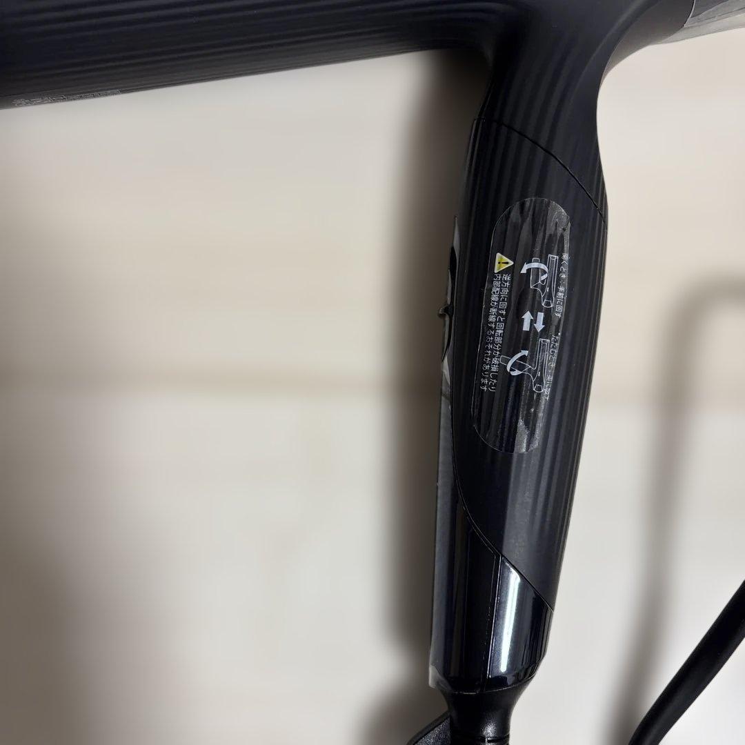 ReFa ヘアドライヤー ブラック+ クドライヤスマートホルダー