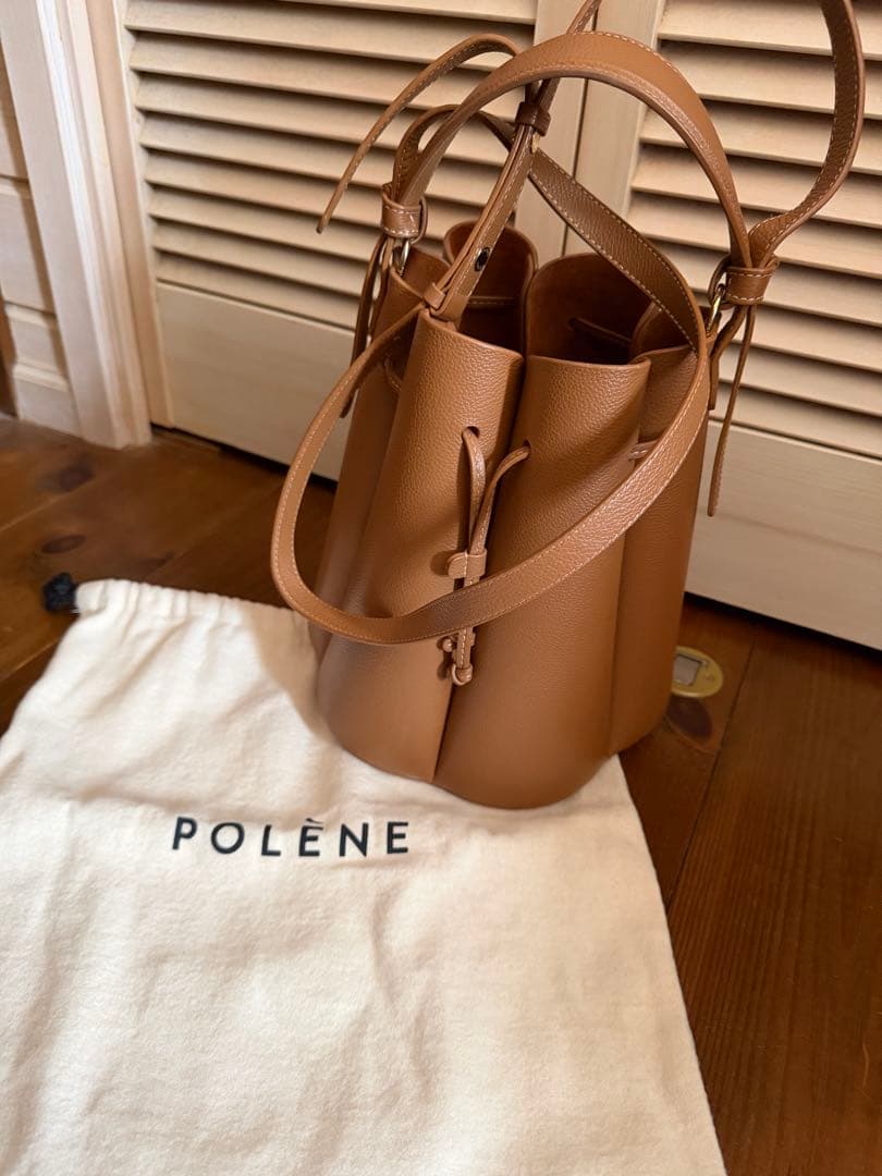 POLÈNE Numéro Huit カヌレバッグ キャメル辺見えみりconte