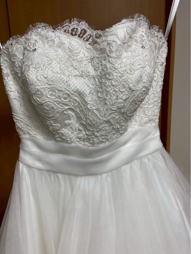 ホワイト Aライン ウェディングドレス