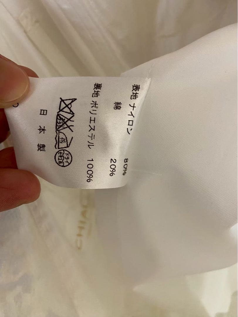 ホワイト Aライン ウェディングドレス