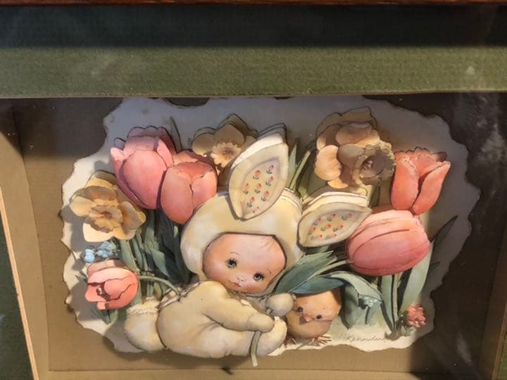 イースターバニーと春の花のシャドーボックス