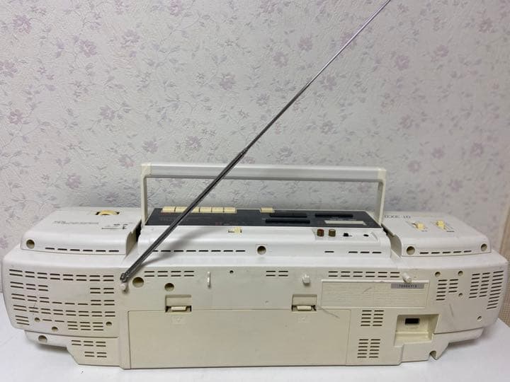希少 SHARP レトロ ラジカセ QT-30CD 高音質