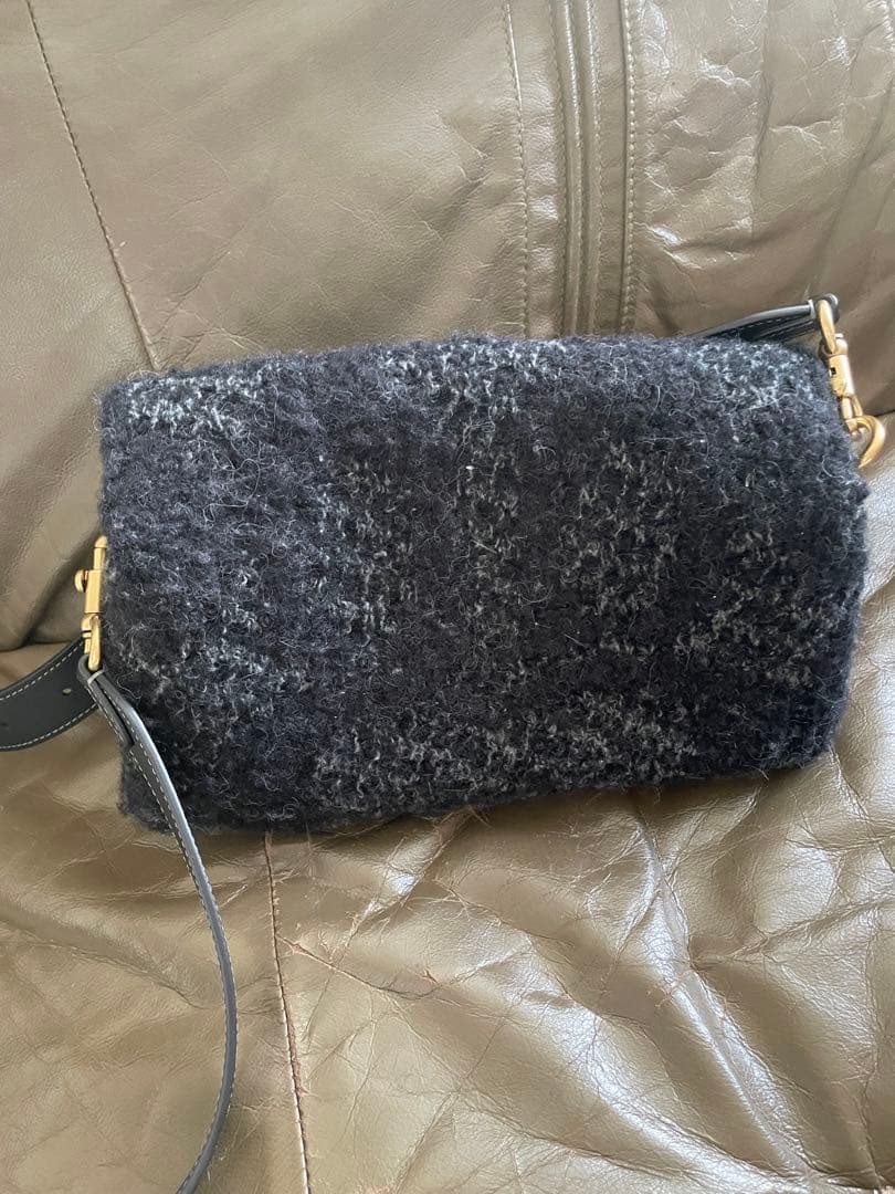 コーチショルダーバッグ　限定品