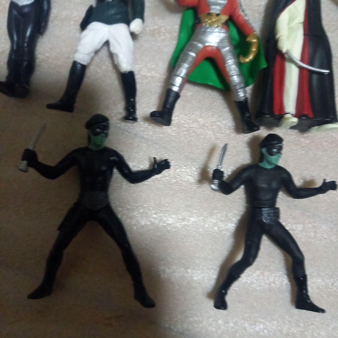 仮面ライダー の敵!ショッカー最高幹部と戦闘員フィギュア ７体セット✨