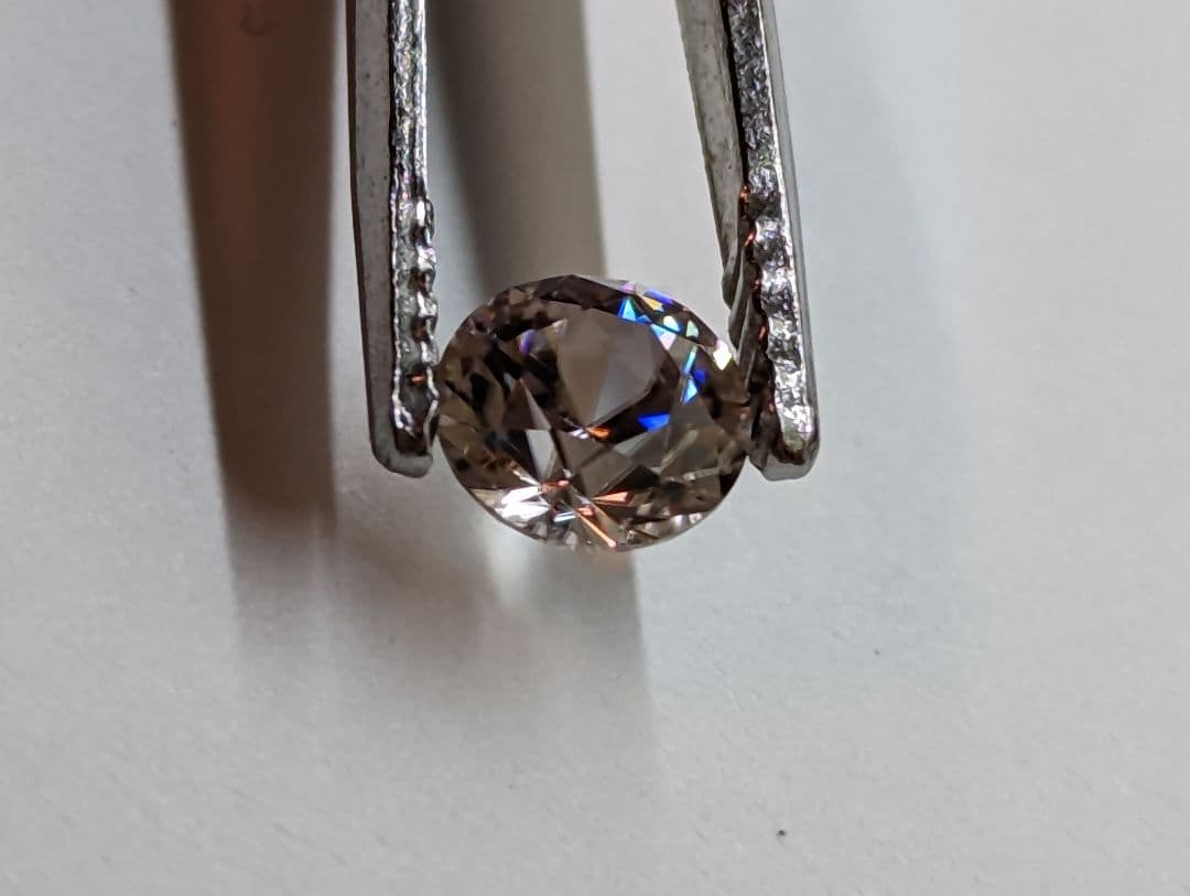 【希少】ハーツレンジ産 天然ジルコン 0.95ct ルース